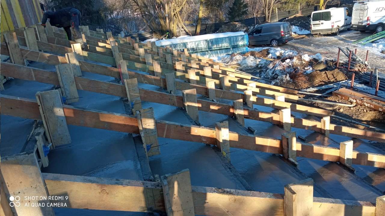 profesjonalne usługi budowlane, budowa domów od podstaw, usługi remontowo-budowlane