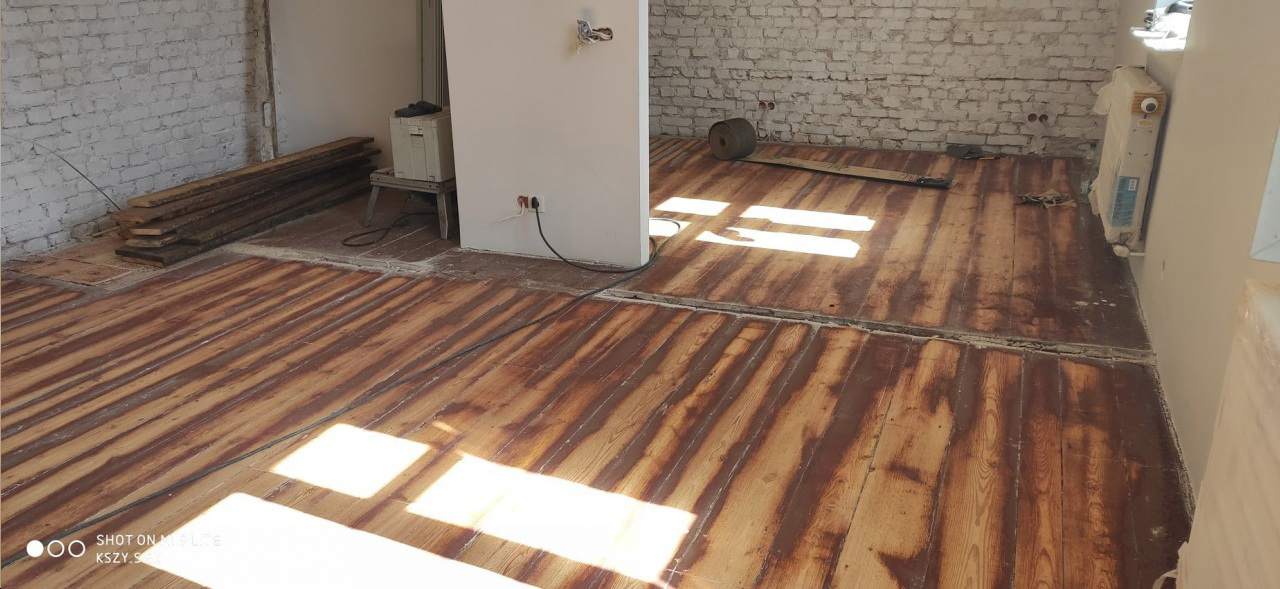 deski podłogowe