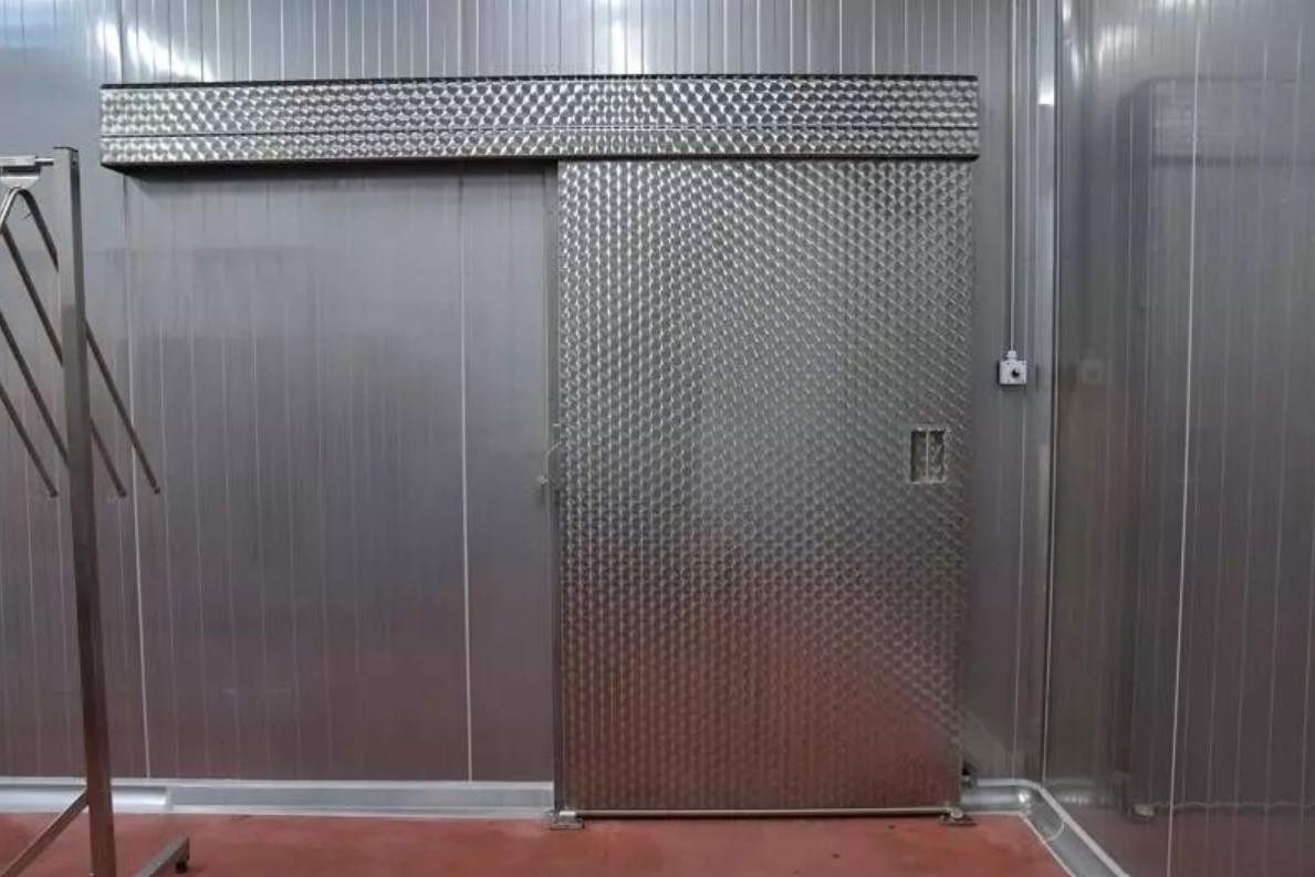 drzwi przesuwne do chłodnicze