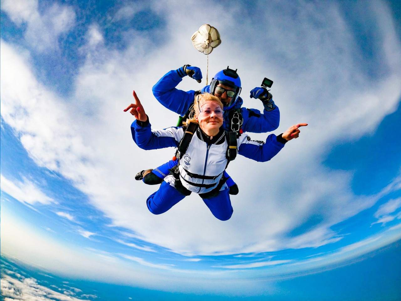 bezpieczne loty spadochronowe