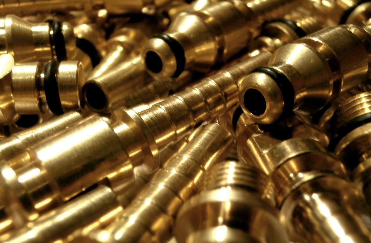 zakuwanie węży, hydraulika siłowa, zakuwanie węży hydraulicznych, szybkozłącza hydrauliczne