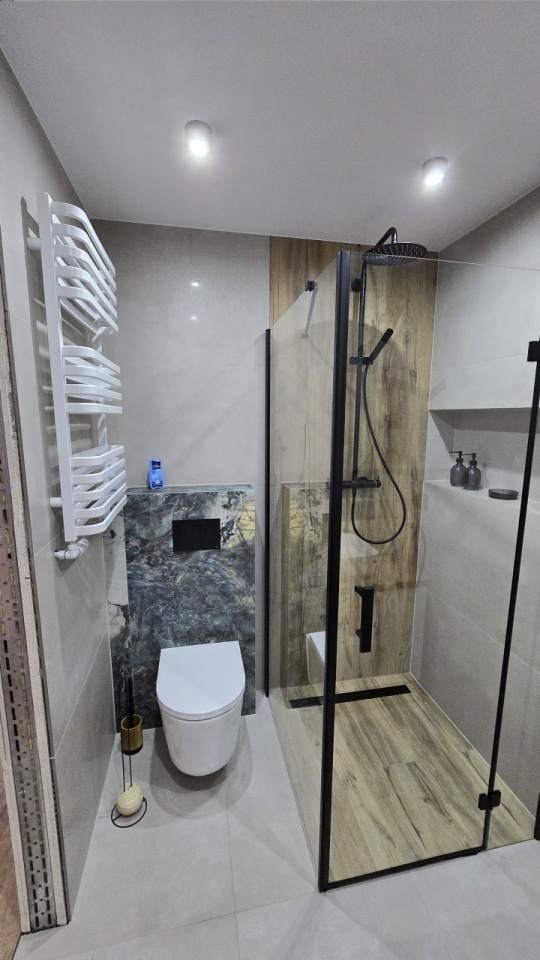 wykańczanie wnętrz, remont mieszkania, układanie płytek, układanie paneli