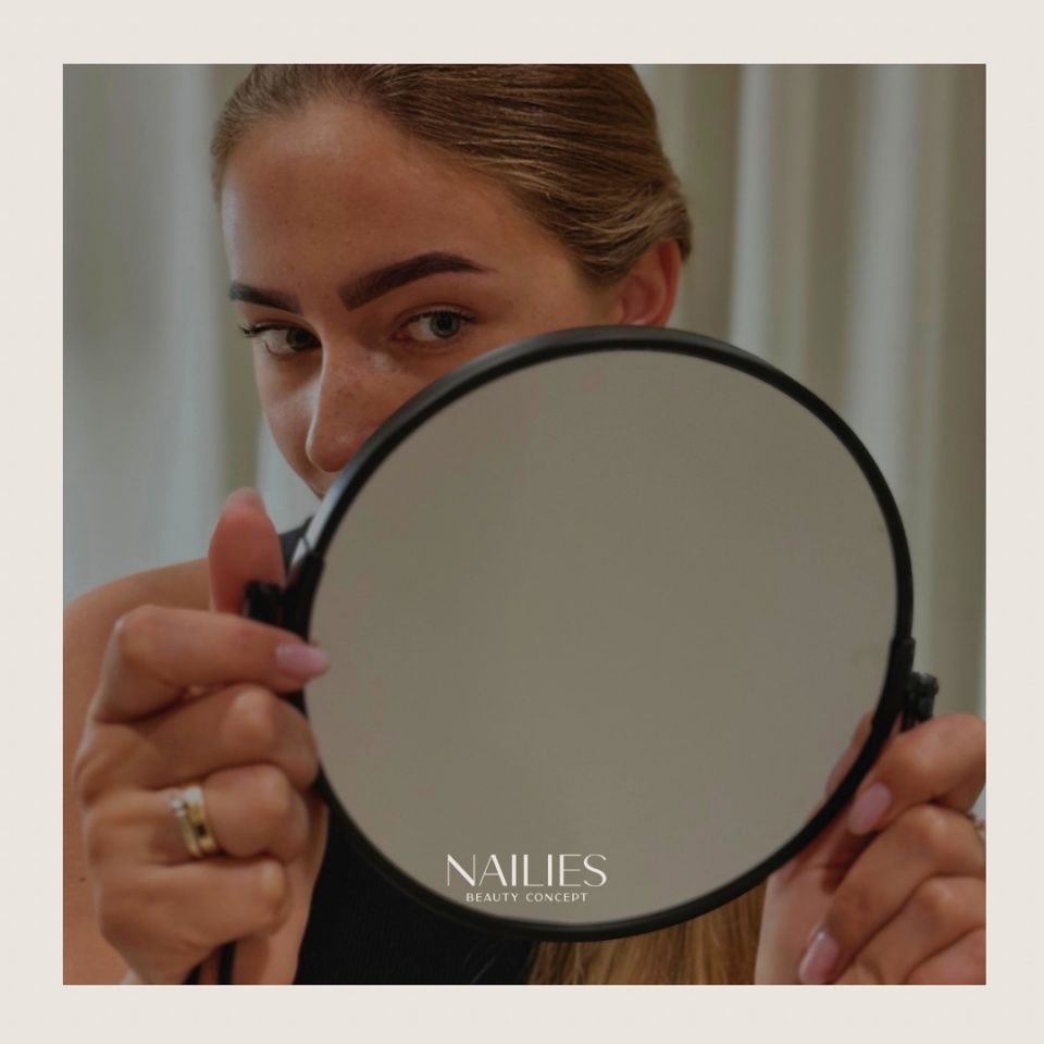 Nailies Beauty Concept Złotno