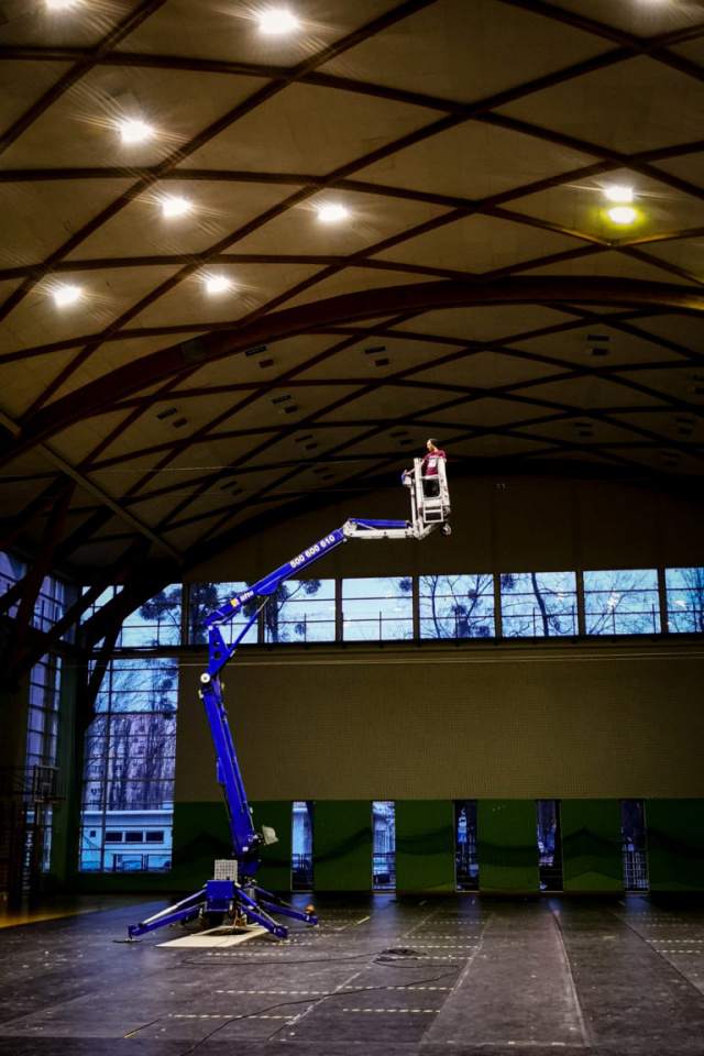 montaż oświetlenia w salach gimnastycznych