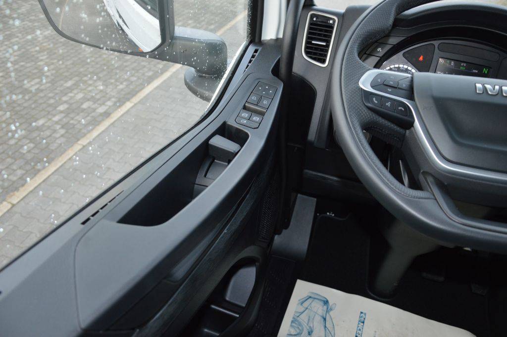 leasing Iveco AS 440 ST/P