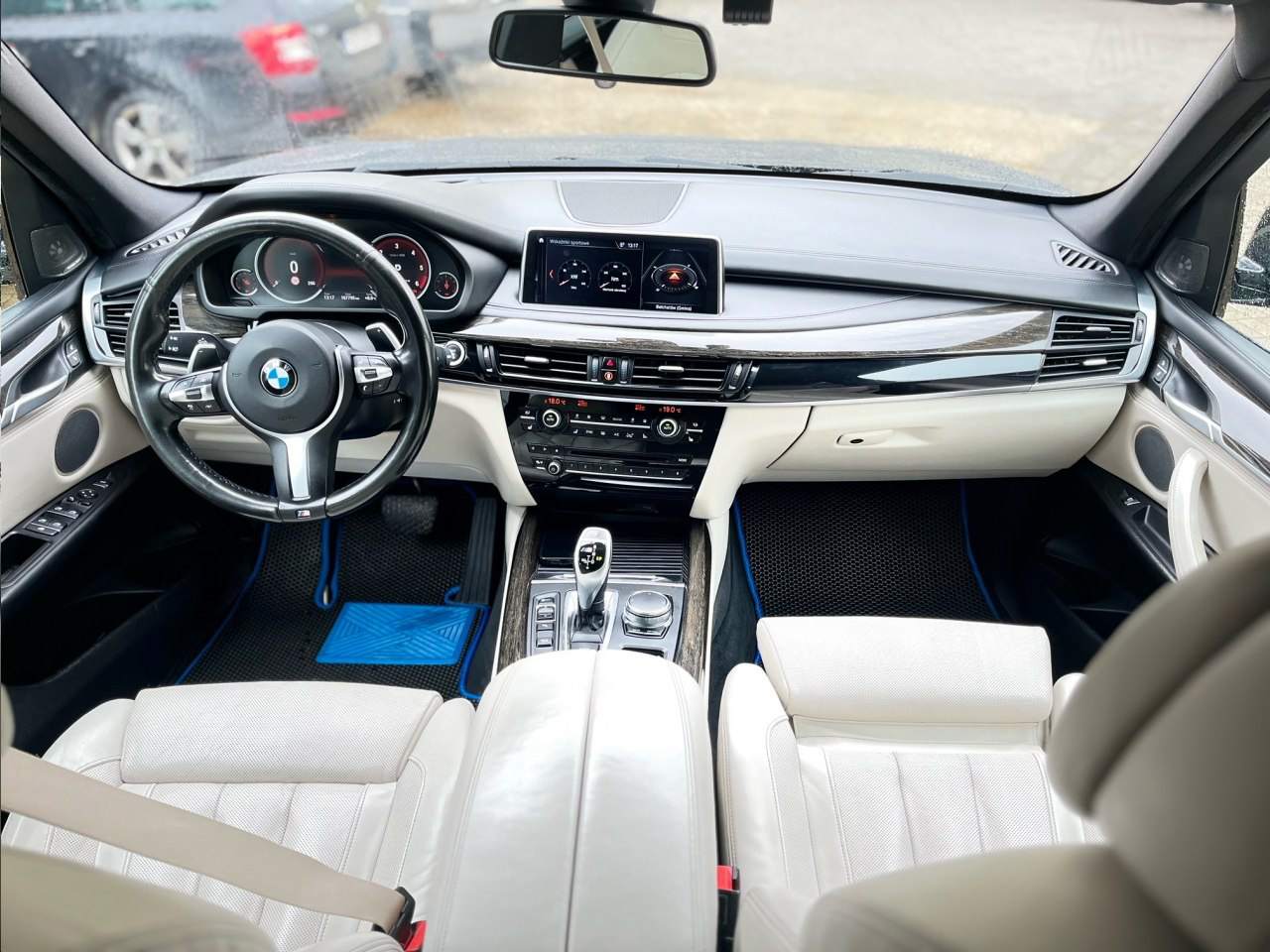 A.R. Luxury Transport