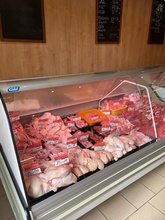 sklep mięsno-wędliniarski