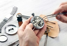 usługi zegarmistrzowskie