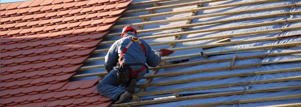 Naprawa dachu - Dekarstwo Blacharstwo Sebastian Karliński
