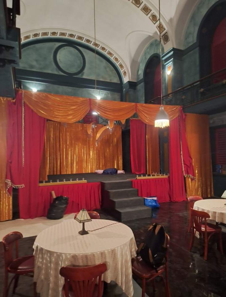 usługi elektryczne - scenografia