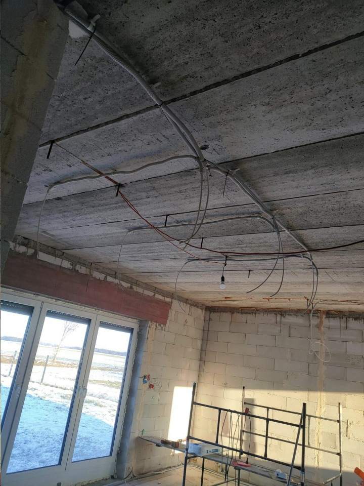 instalacje elektryczne montaż, instalacje elektryczne wymiana, dobry elektryk z uprawnieniami