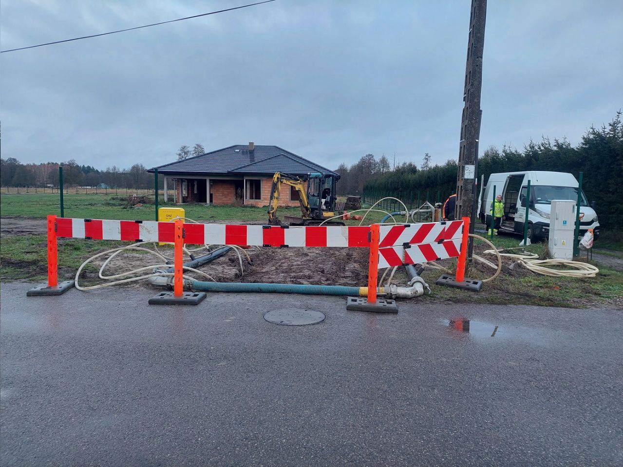 instalacje wodne, instalacje kanalizacyjne, instalacje gazowe, instalacje wod-kan