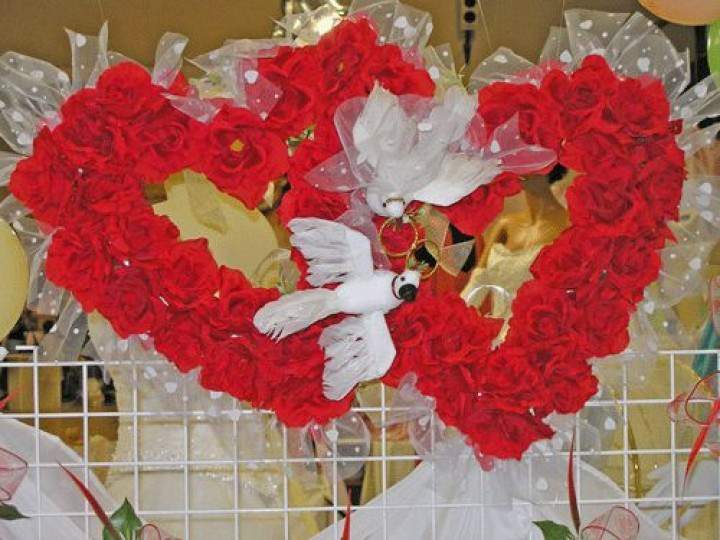 dekoracje pojazdów ślubnych