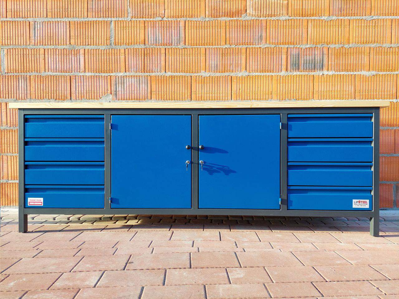 sprzedaż mebli metalowych