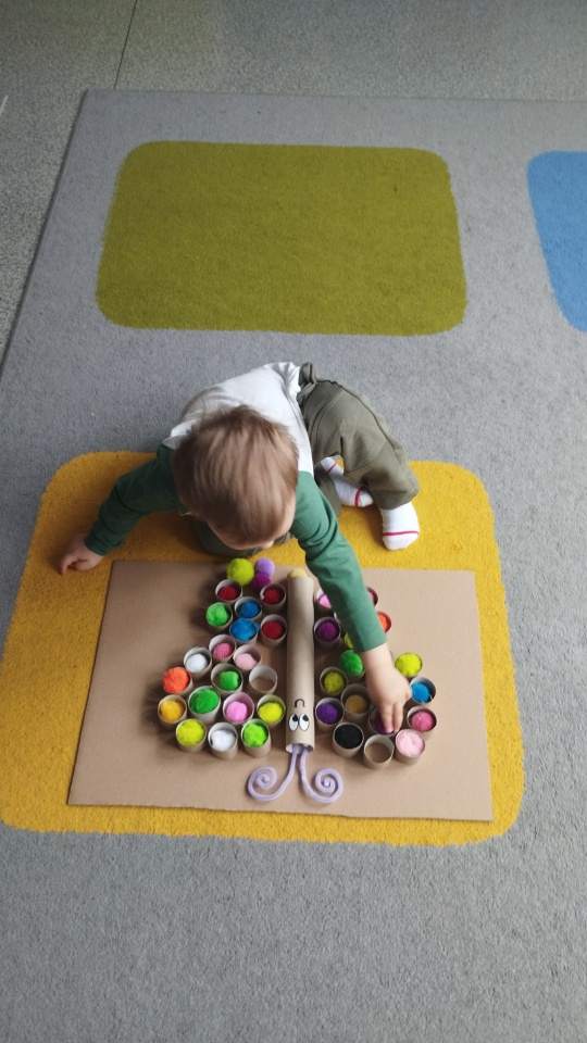 żłobek prywatny, żłobek niepubliczny, opieka nad dzieckiem