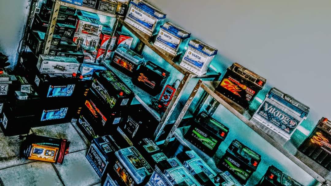 sprzedaż akumulatorów