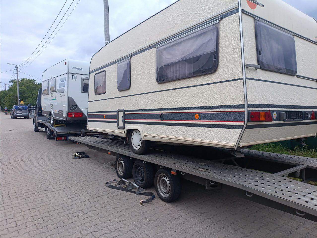 przyczepa campingowa