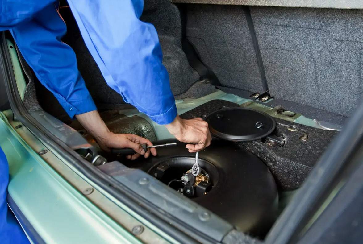 Omar zbiorniki LPG w autach