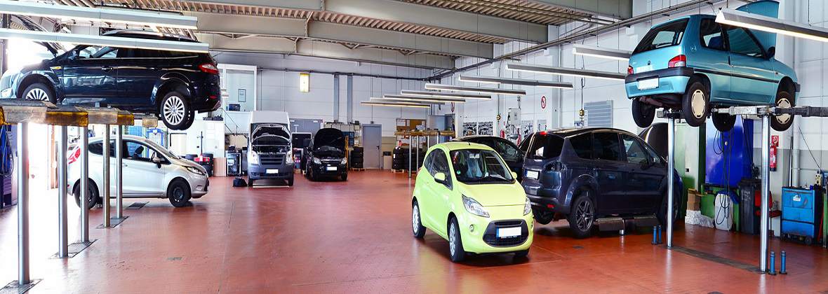 Jacek Ciupa Mechanika i blacharstwo pojazdowe