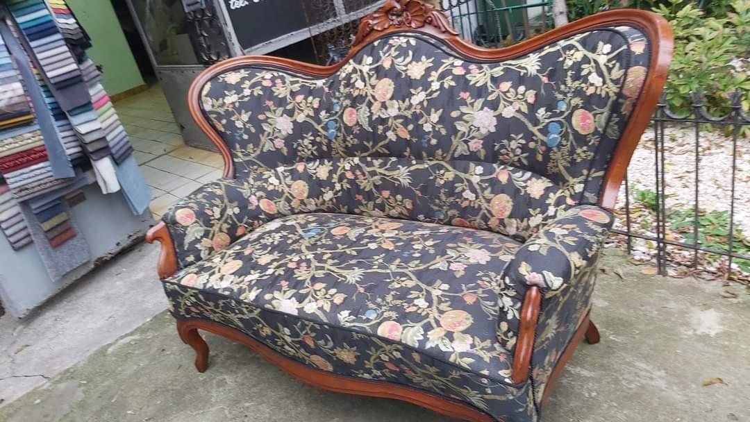 meble stylizowane metodą tradycyjną