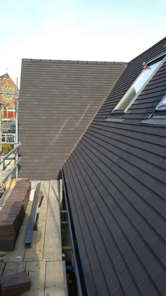 sprzedaż pokryć dachowych