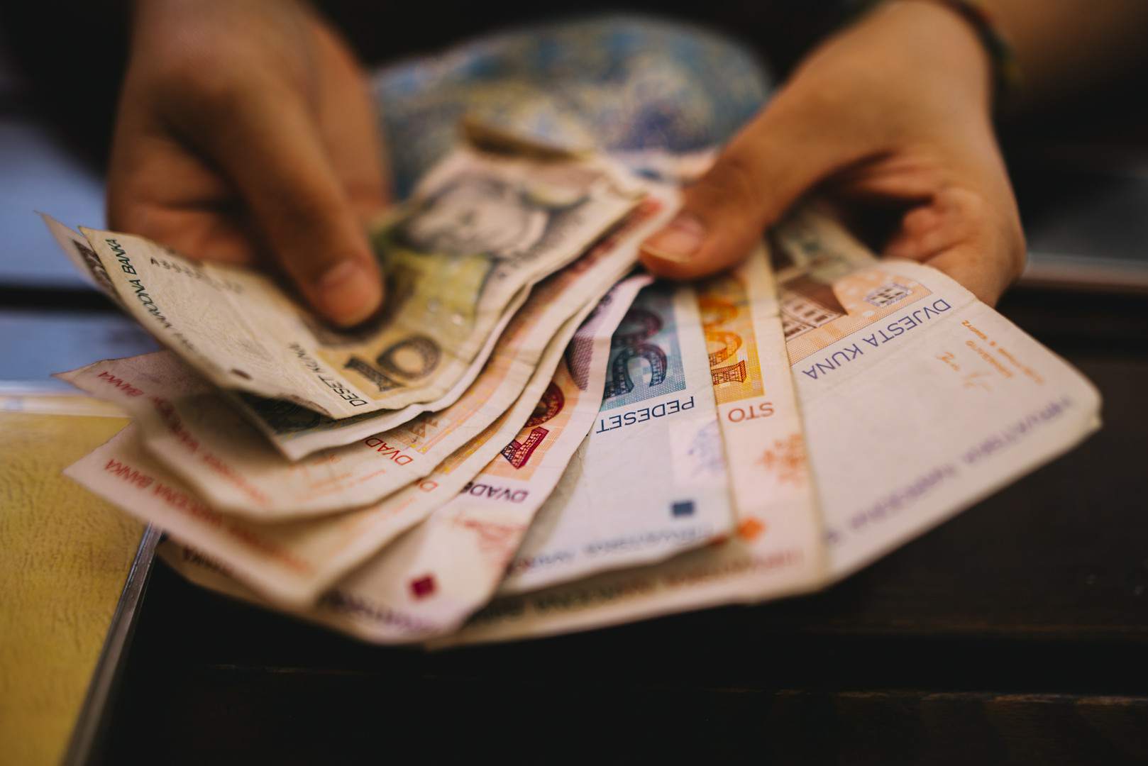 Marina Sienkiewicz Agent nieruchomości w Remax Polska dobór ubezpieczeń