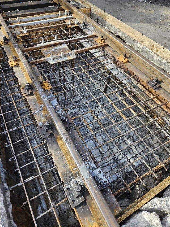 naprawa wag platformowych, montaż wag samochodowych, okresowe konserwacje wag, wagi przemysłowe