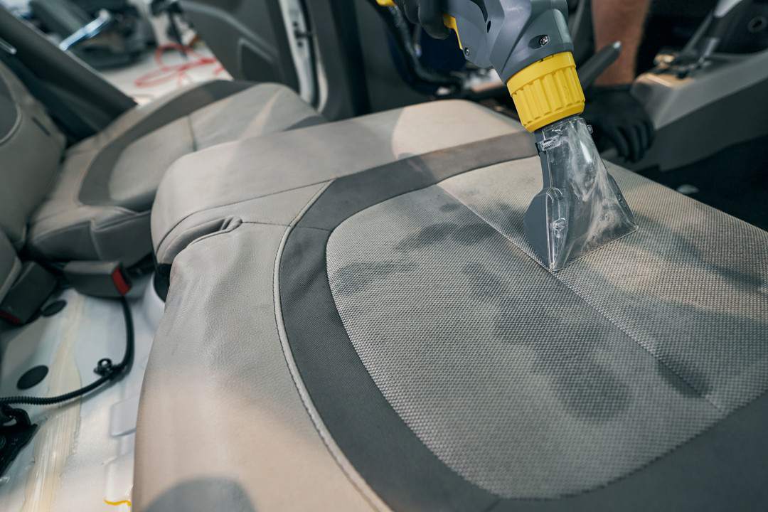 pranie tapicerek samochodowych