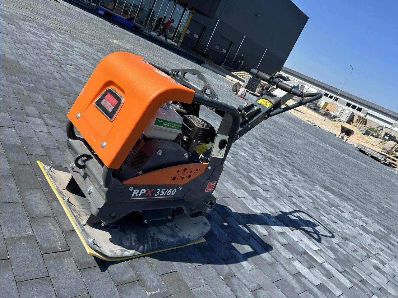 układanie parkingów