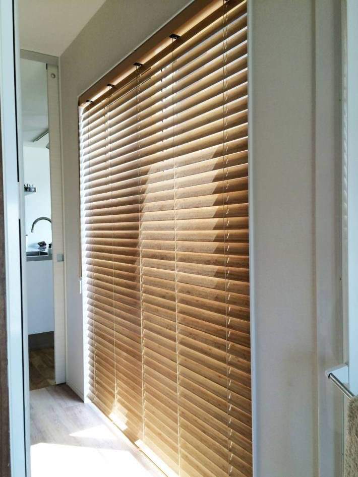 żaluzje drewniane