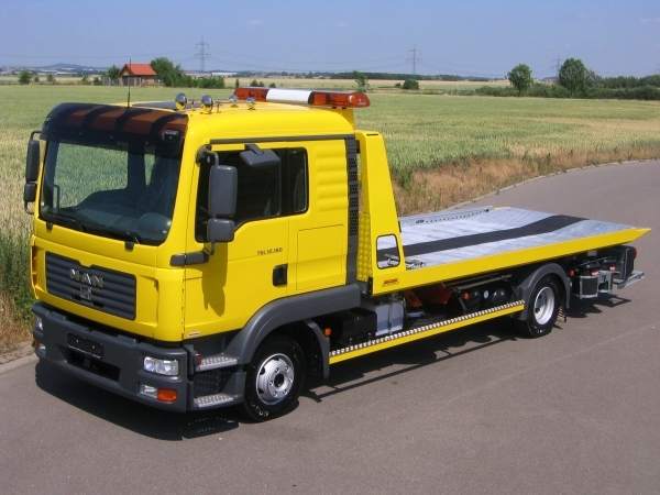 całodobowa pomoc drogowa