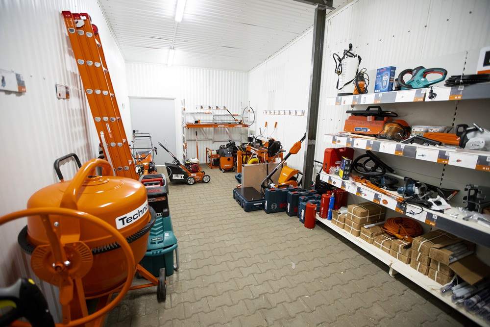 narzędzia budowlane