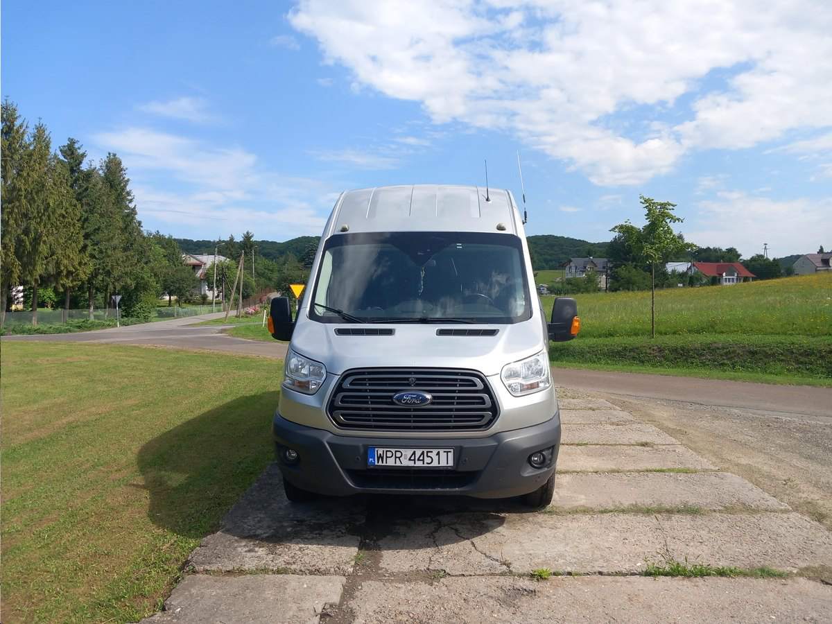 ford transit bus