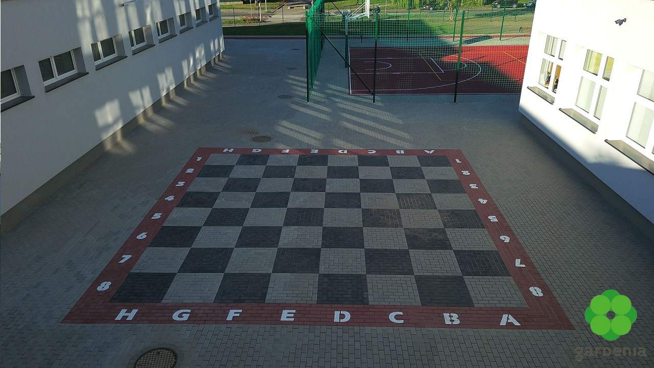 budowa boisk wielofunkcyjnych