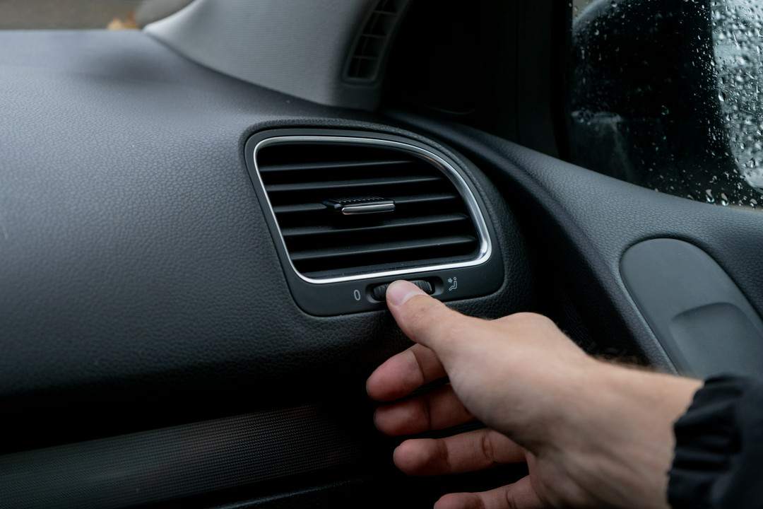 napełnianie klimatyzacji