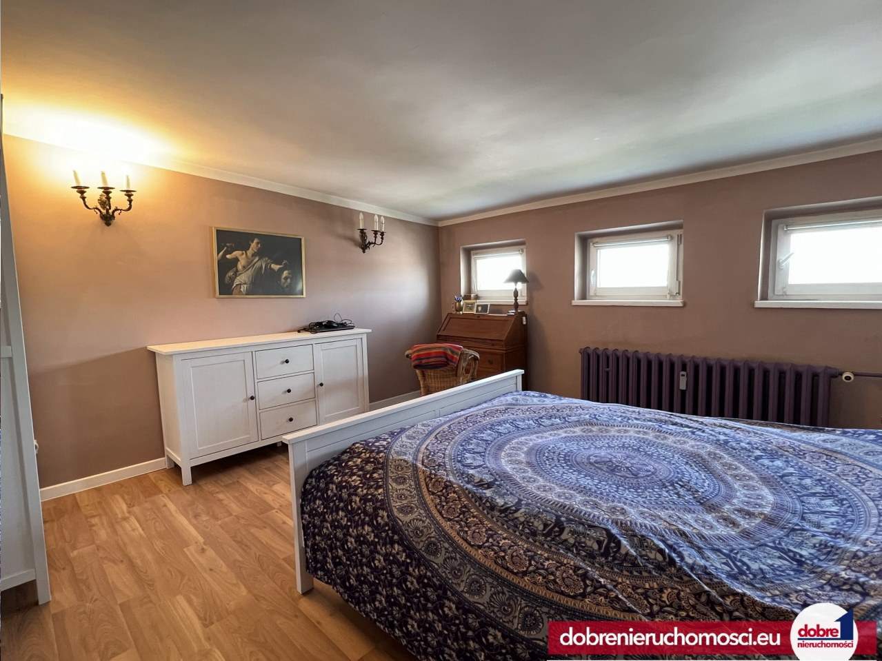 sprzedaż mieszkania