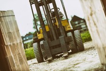 wózek widłowy na wynajem