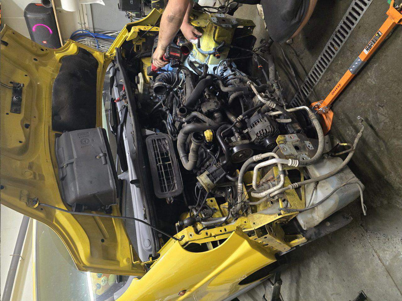 Kip Garage Konrad Przybyła