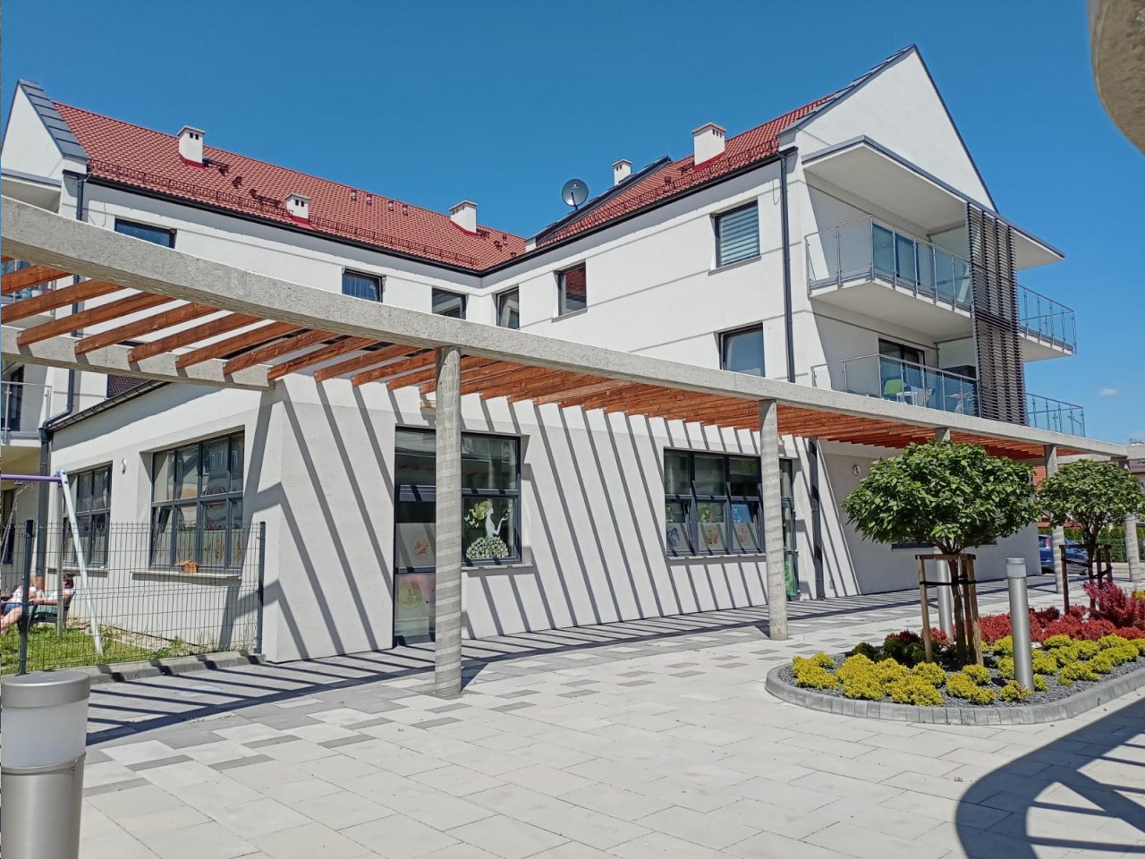 montaż okien, instalacja okien dachowych, okna pvc montaż