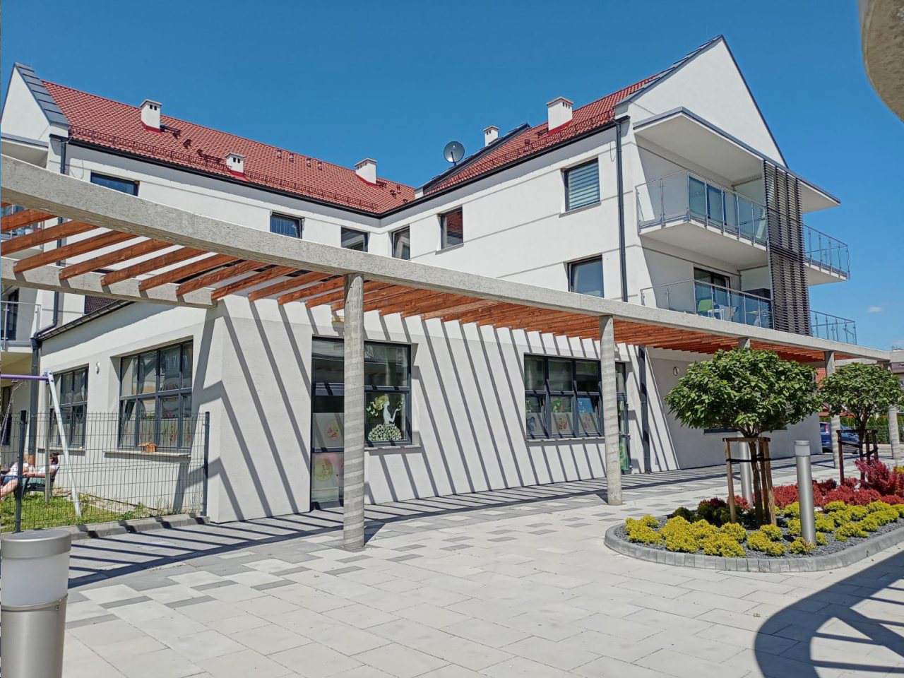 montaż okien, instalacja okien dachowych, okna pvc montaż