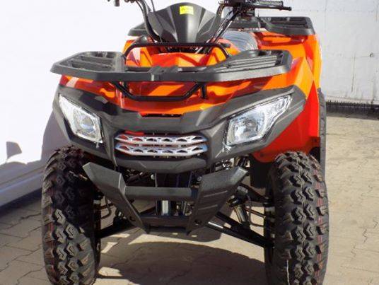 Motocykle, skutery i quady