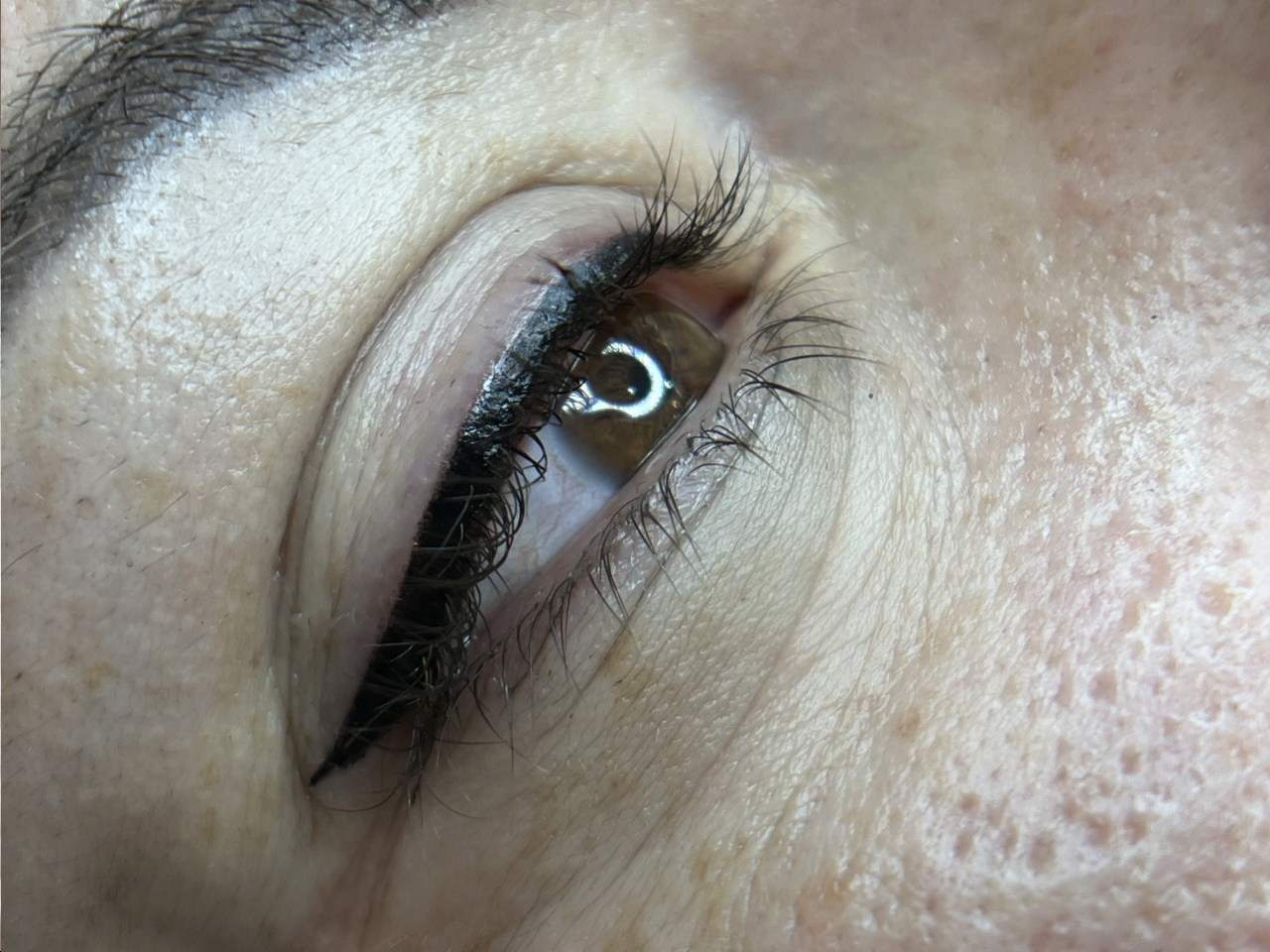 makijaż permanentny kreski