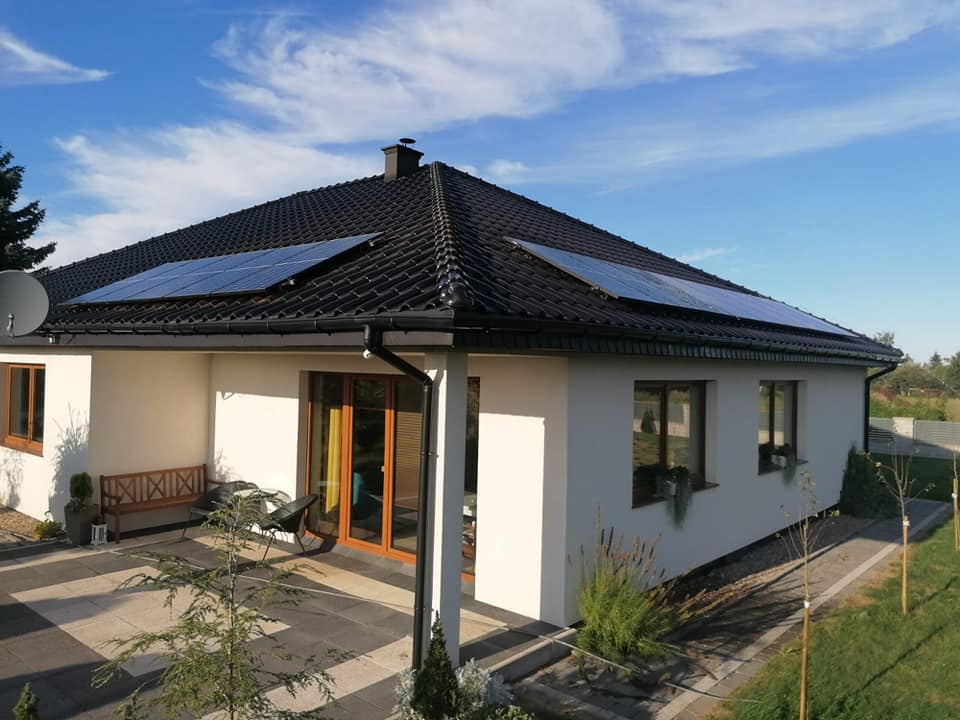 montaż paneli fotowoltaicznych