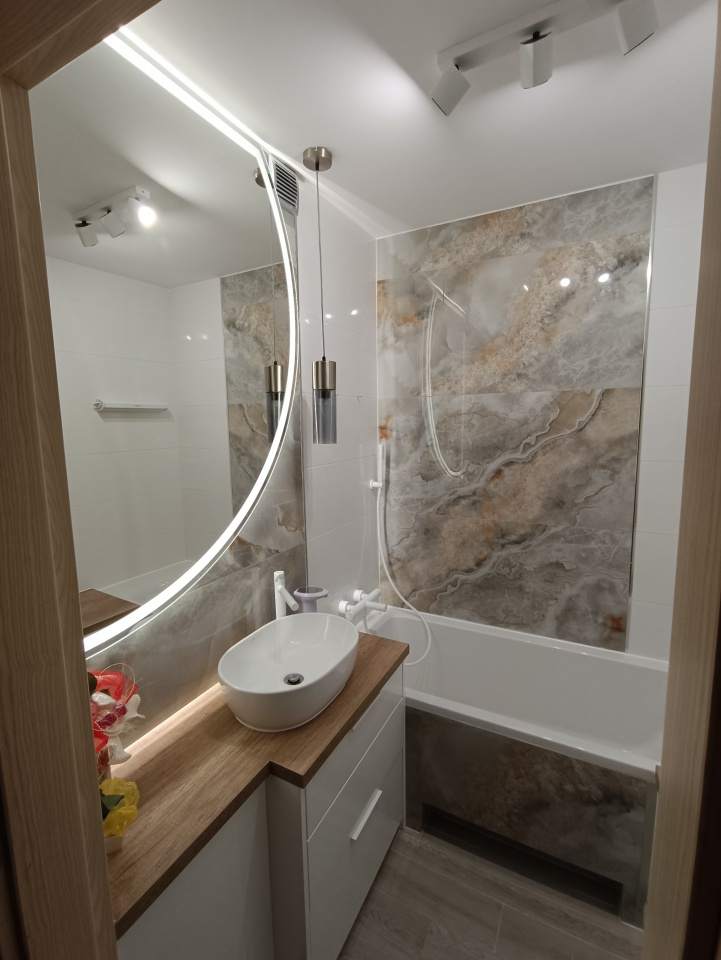 instalacje elektryczne w łazience