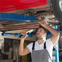 Custos Filip Piasecki - Stacje diagnostyczne i przeglądy techniczne