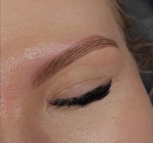 salon regulacji brwi