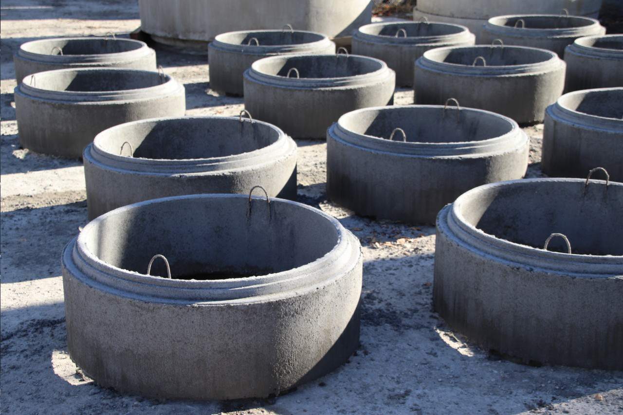 bloczek betonowy, fundamentowy, kręgi betonowe, studnie, ogrodzenia, płyty chodnikowe, pokrywy