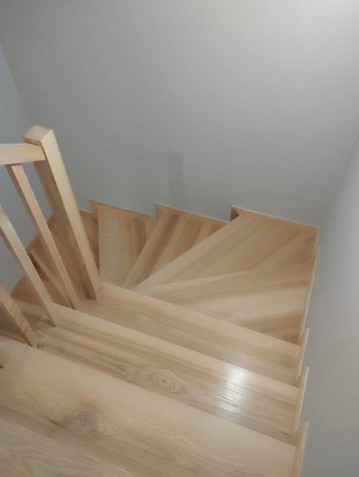 schody z drewna