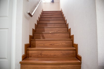 schody drewniane na wymiar