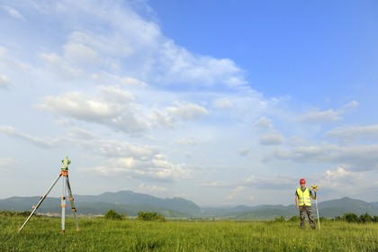 usługi geodezyjne